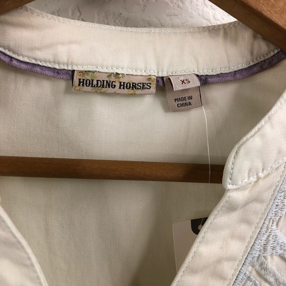 Anthro Tyla Holding Horses Chambray Cut Out Button - Picture 9 of 12